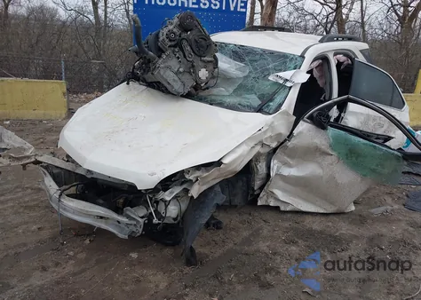 2015 Chevrolet Equinox 1Lt z USA, uszkodzony, nr VIN 1GNALBEK1FZ140409